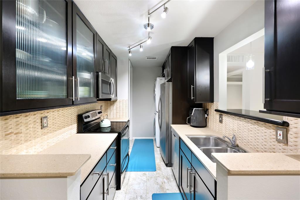 1601 S Shepherd Drive #220, Houston, Texas image 5