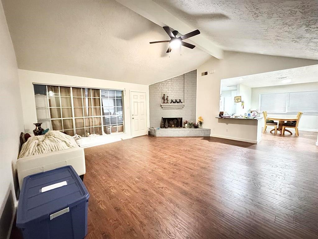 9523 Riverside Lodge Drive, Houston, Texas image 4