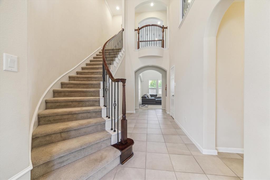 6015 Turner Shadow Lane