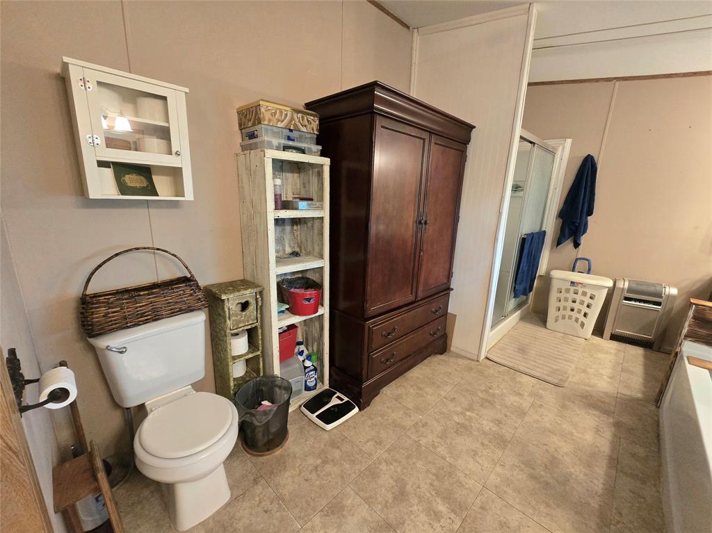 426 County Road 6052, Dayton, Texas image 18