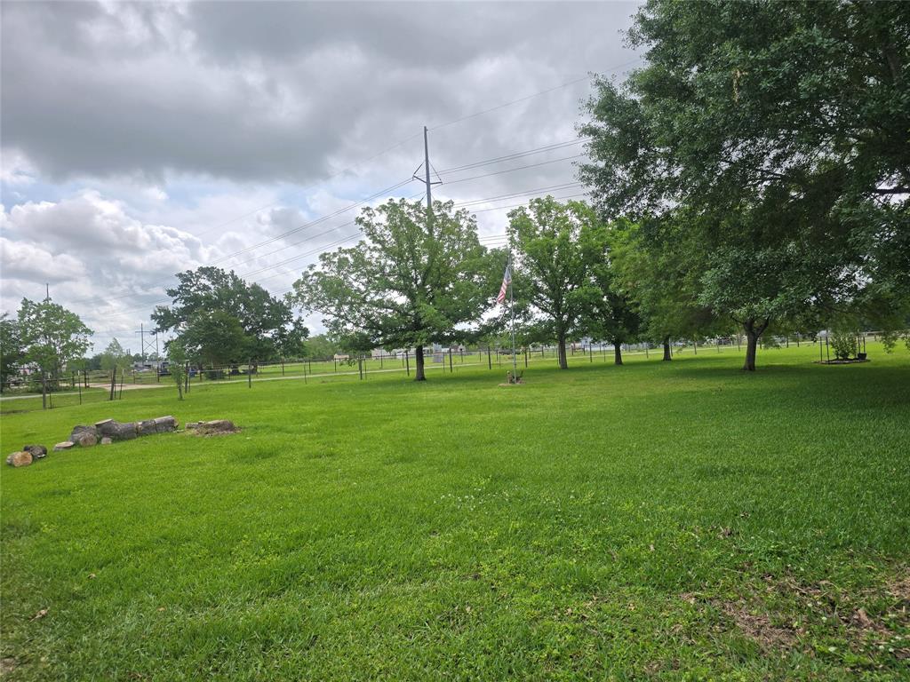 426 County Road 6052, Dayton, Texas image 36