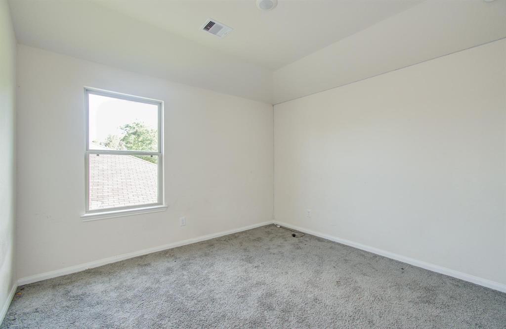 226 County Road 5102f, Cleveland, Texas image 33