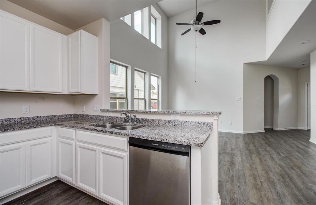 226 County Road 5102f, Cleveland, Texas image 29