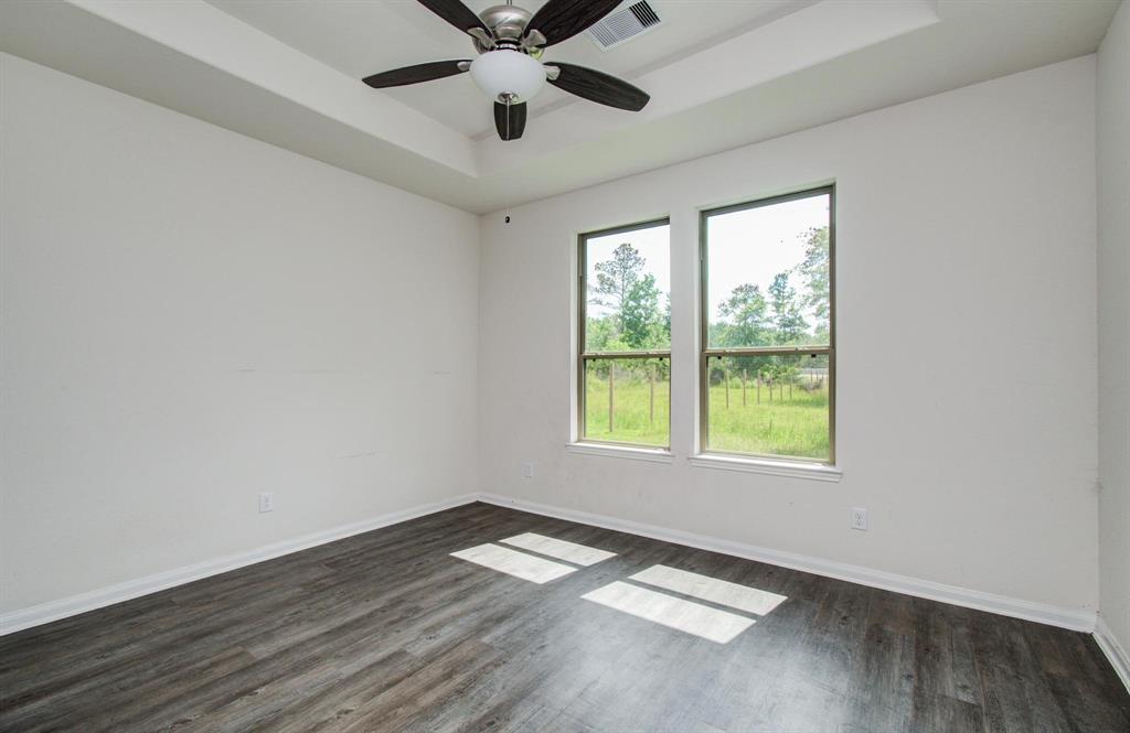 226 County Road 5102f, Cleveland, Texas image 30