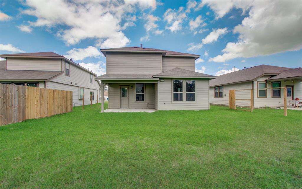 226 County Road 5102f, Cleveland, Texas image 37