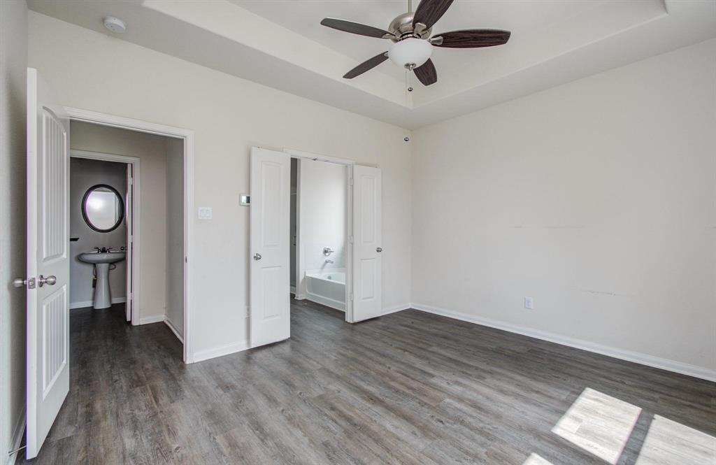 226 County Road 5102f, Cleveland, Texas image 31