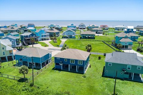 A home in Crystal Beach