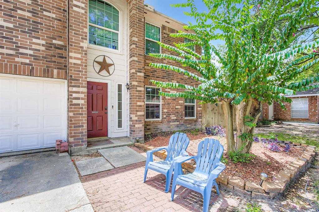 30418 Glenboro Drive