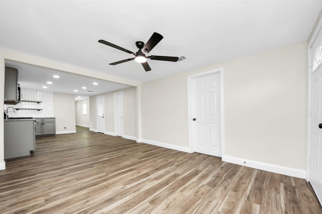 7725 Avenue H, Houston, Texas image 4