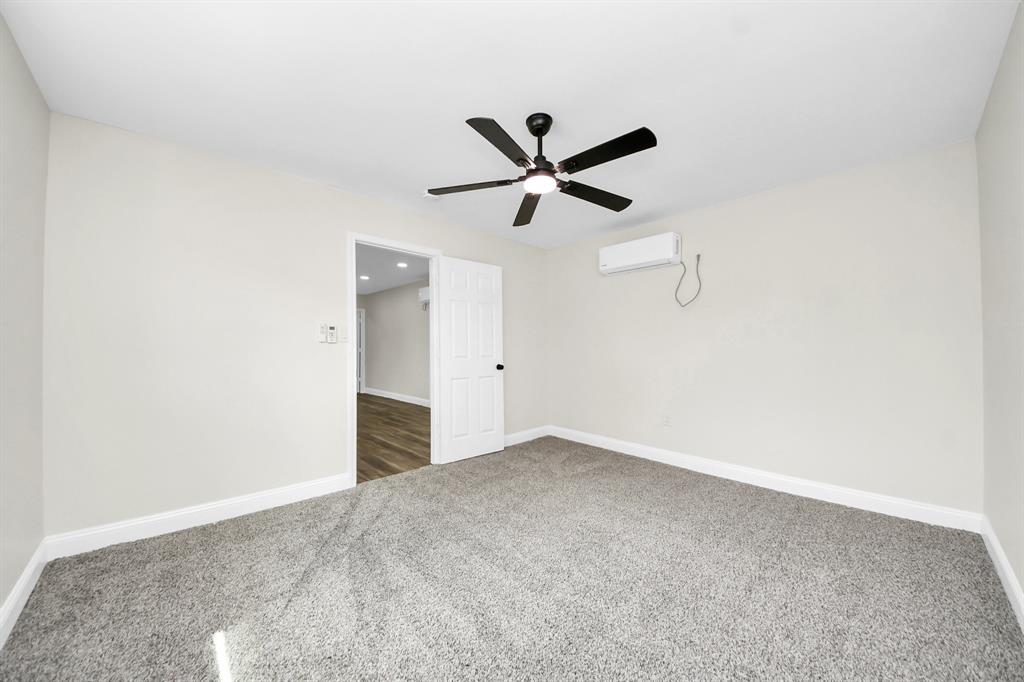 7725 Avenue H, Houston, Texas image 36