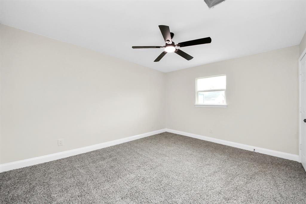 7725 Avenue H, Houston, Texas image 21