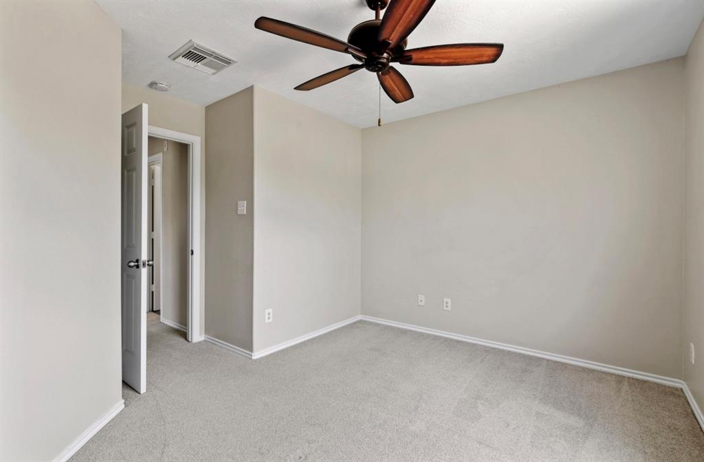 17242 Oakwood Chase Drive, Spring, Texas image 24