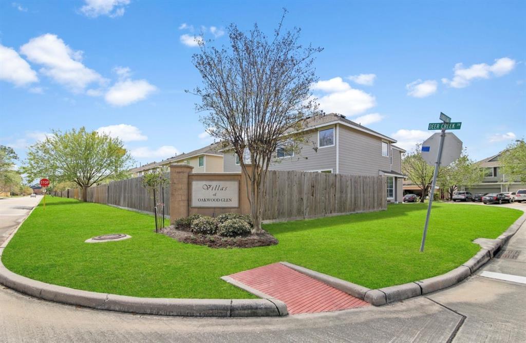 17242 Oakwood Chase Drive, Spring, Texas image 30