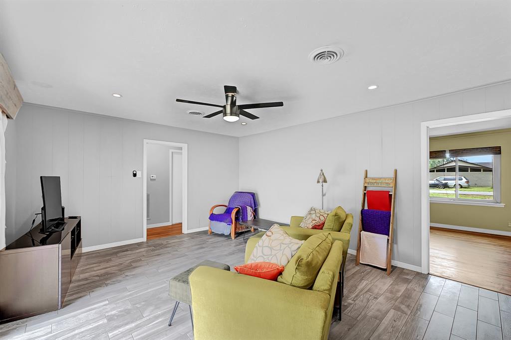 8807 Cadawac Road, Houston, Texas image 9