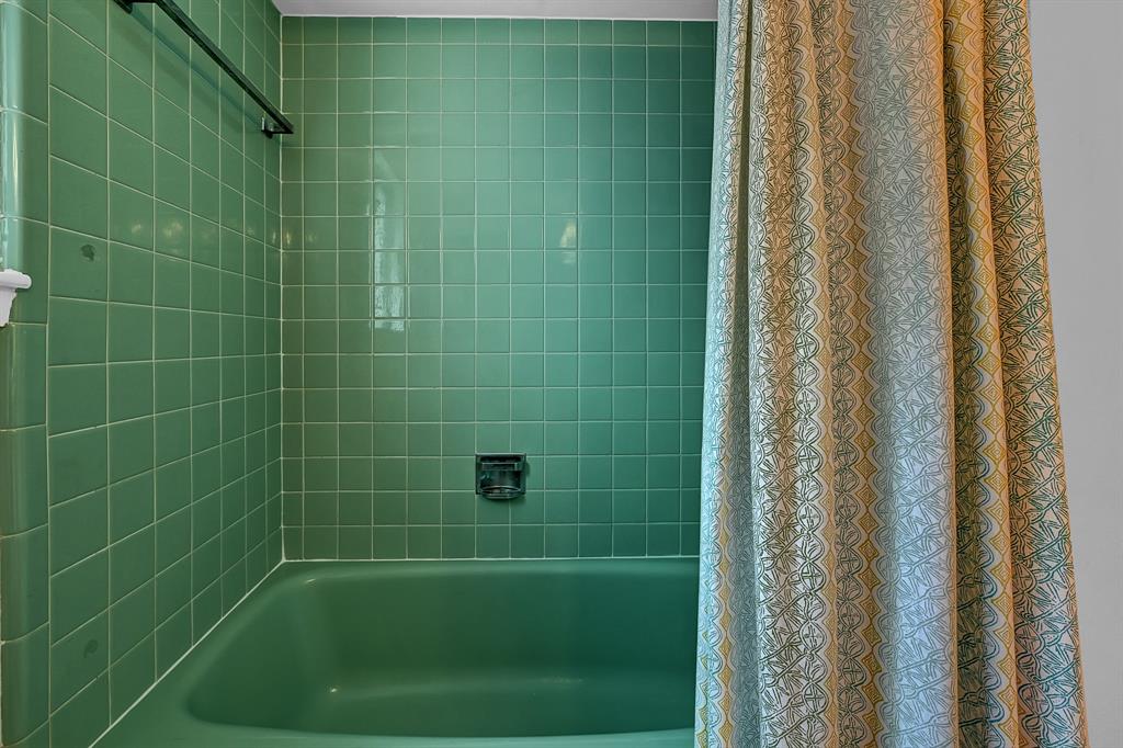 8807 Cadawac Road, Houston, Texas image 19
