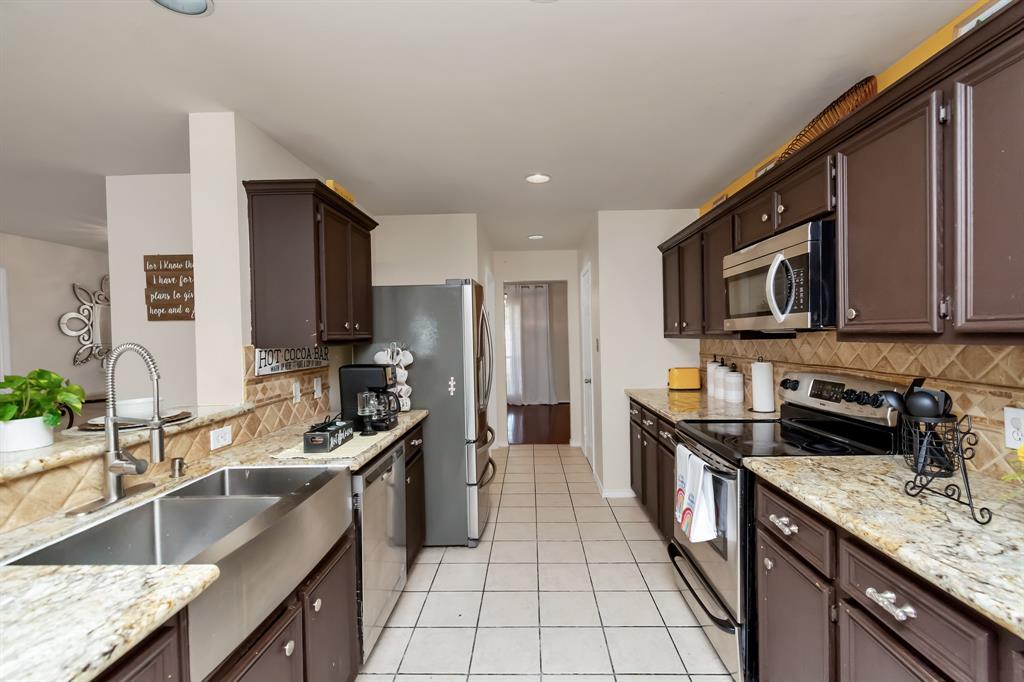 7410 Lake Run Lane