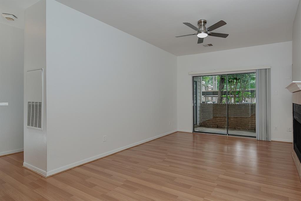 3500 Tangle Brush Drive #217, The Woodlands, Texas image 4