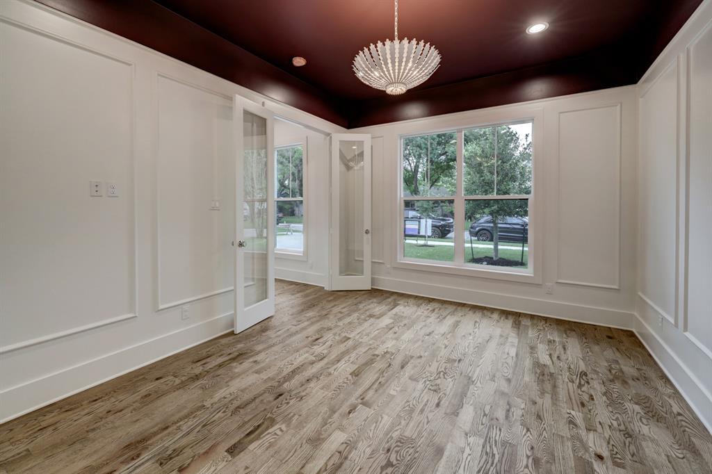 1237 Wakefield Drive, Houston, Texas image 4