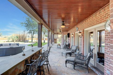 A home in Pearland