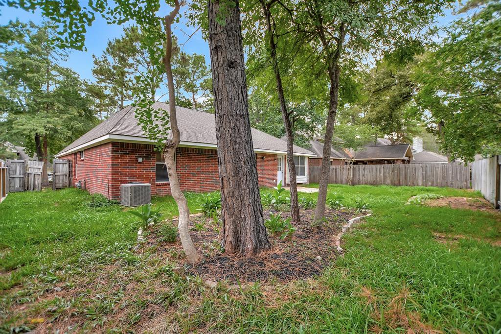 67 N Winterport Circle, The Woodlands, Texas image 37
