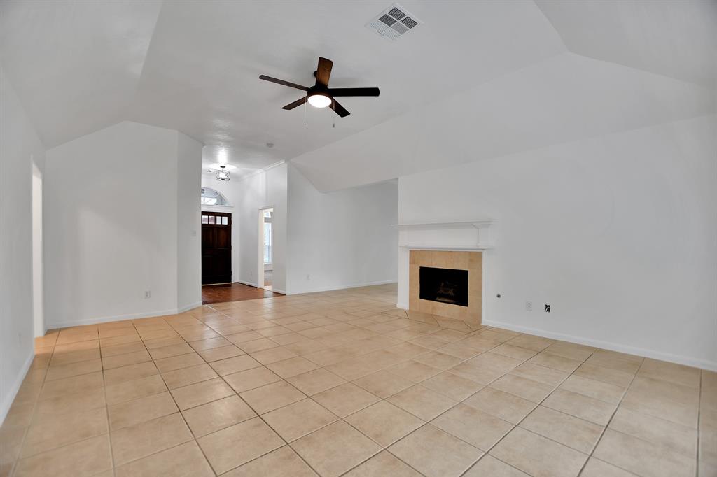 67 N Winterport Circle, The Woodlands, Texas image 13