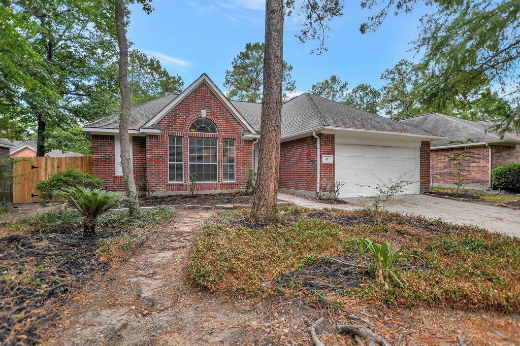 67 N Winterport Circle, The Woodlands, Texas image 4