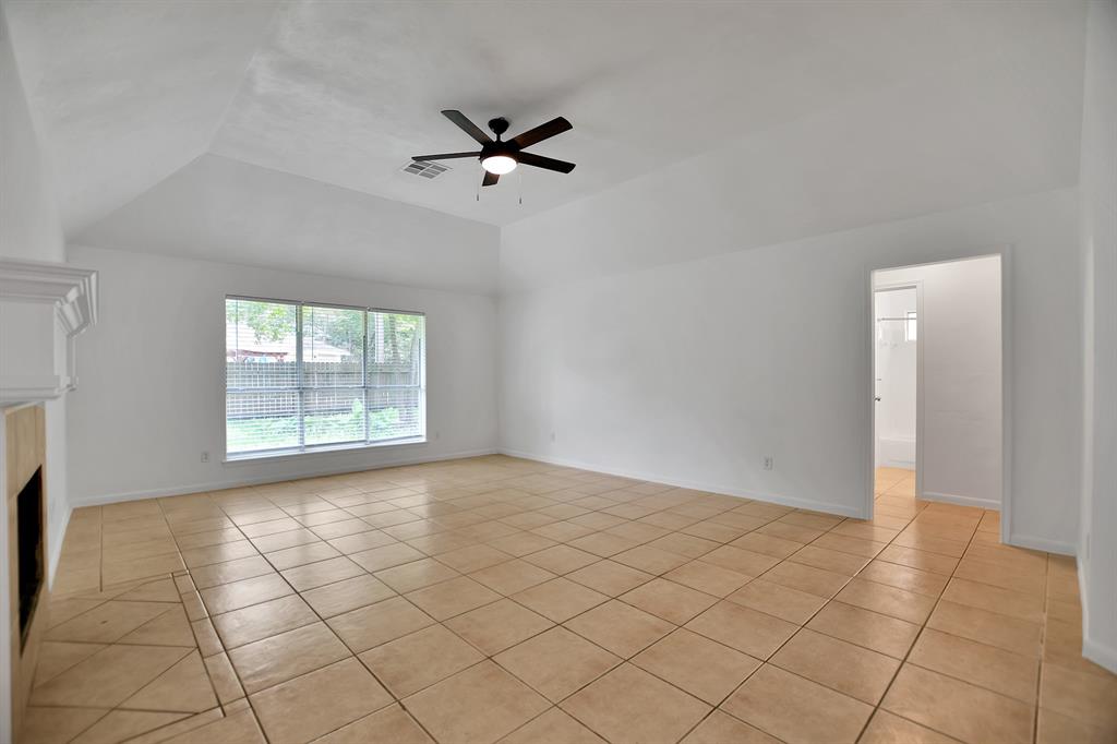 67 N Winterport Circle, The Woodlands, Texas image 9