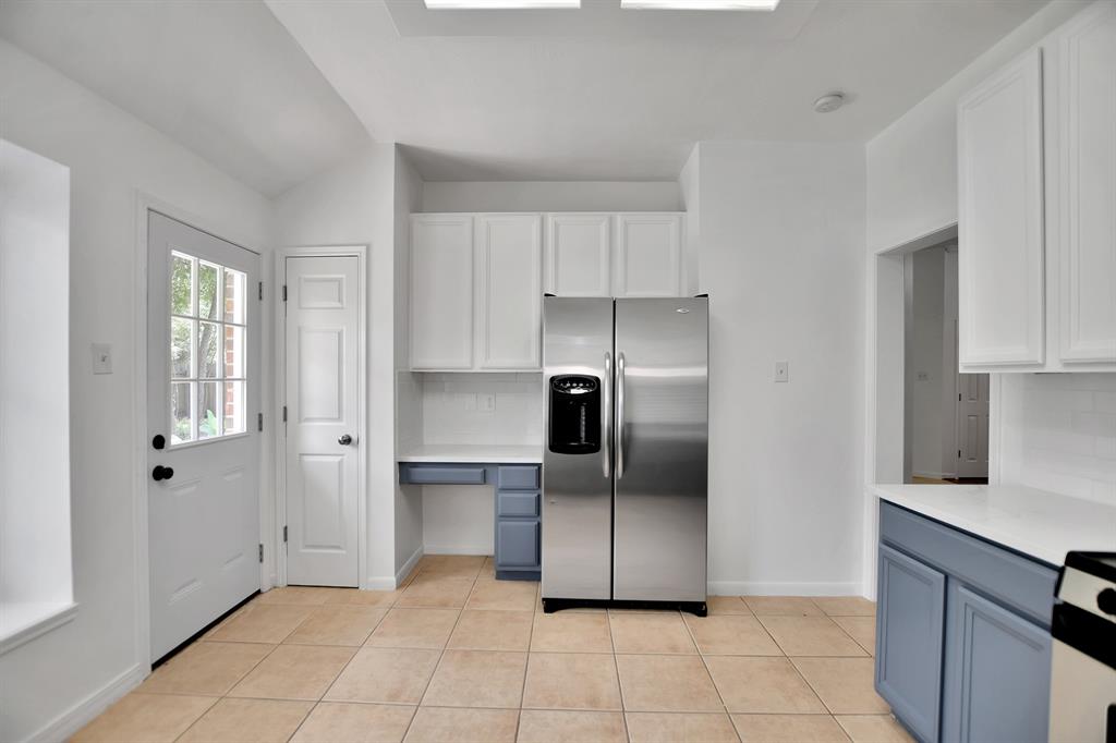 67 N Winterport Circle, The Woodlands, Texas image 22