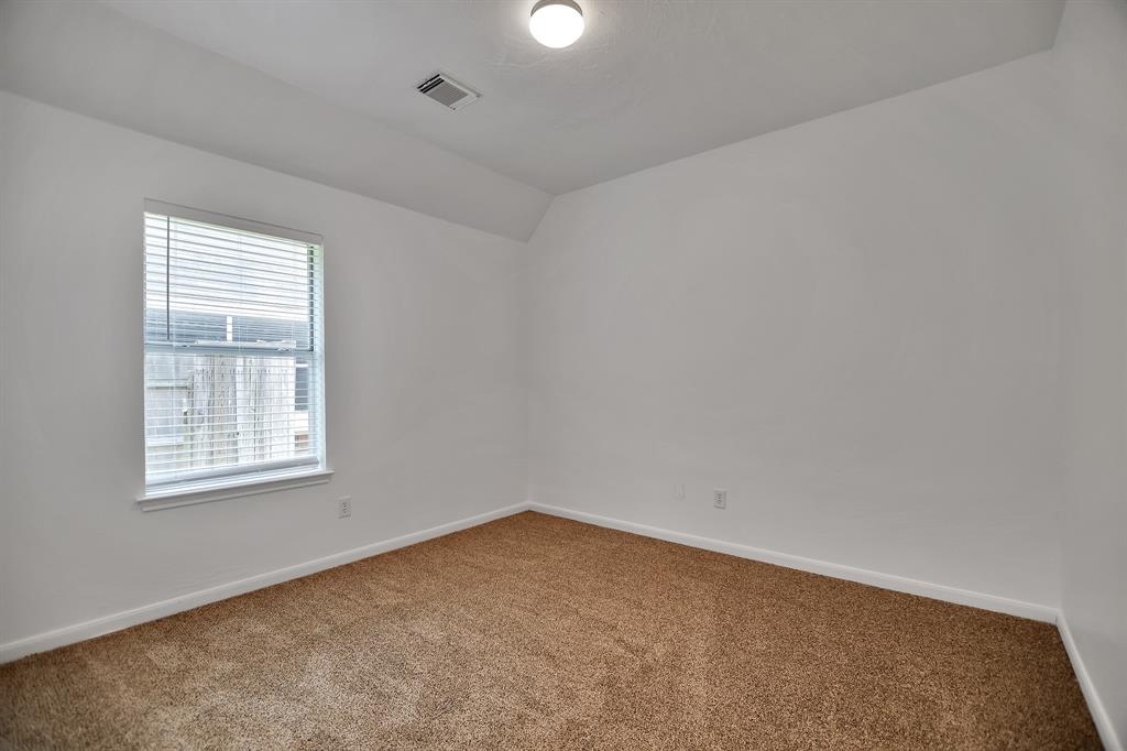 67 N Winterport Circle, The Woodlands, Texas image 31