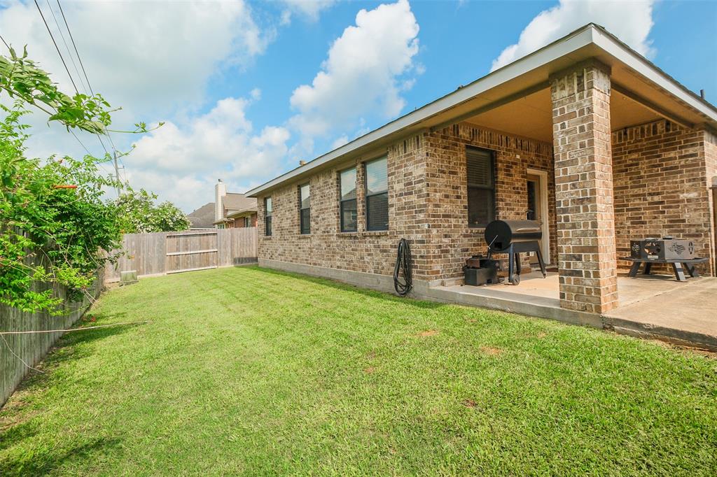 6115 Carnaby Lane, Rosenberg, Texas image 29