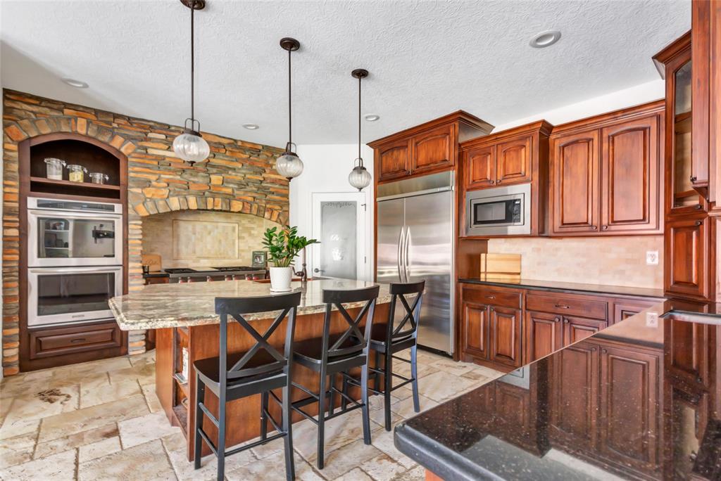 28514 Lazy Rock Drive, Huffman, Texas image 15