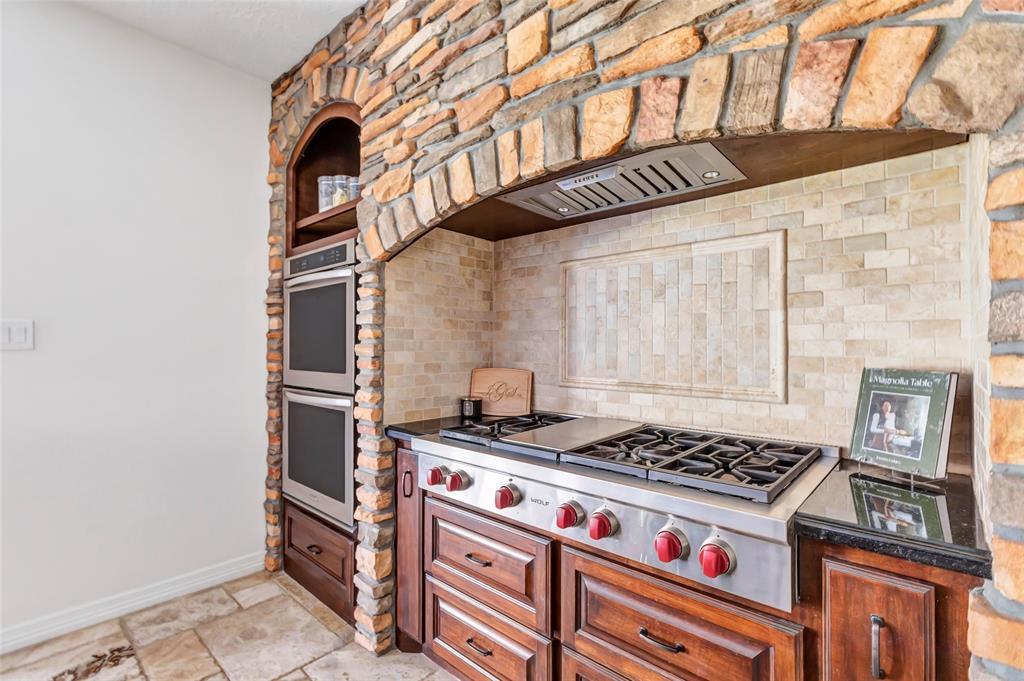 28514 Lazy Rock Drive, Huffman, Texas image 18