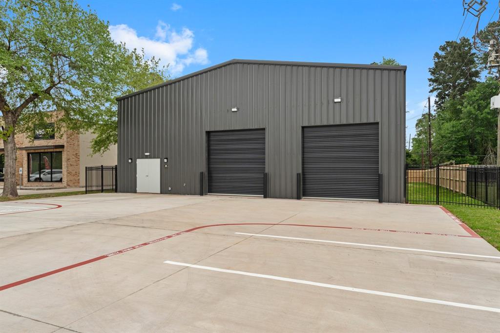 810 Honea Egypt Road Rd, Magnolia, Texas image 1