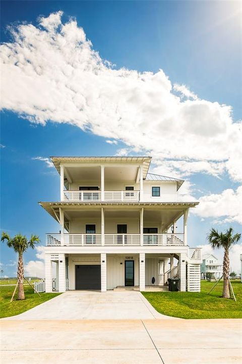 Single Family Residence in Galveston TX 10818 Sweet Water Cove Boulevard 6.jpg