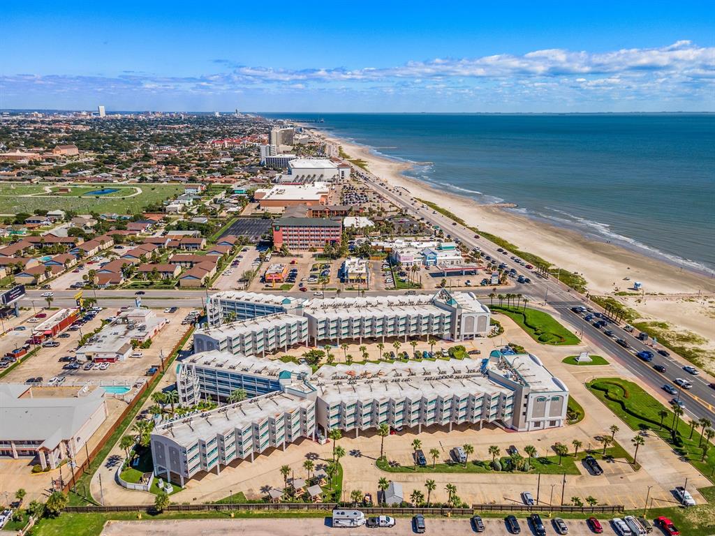 6102 Seawall Boulevard #104, Galveston, Texas image 21