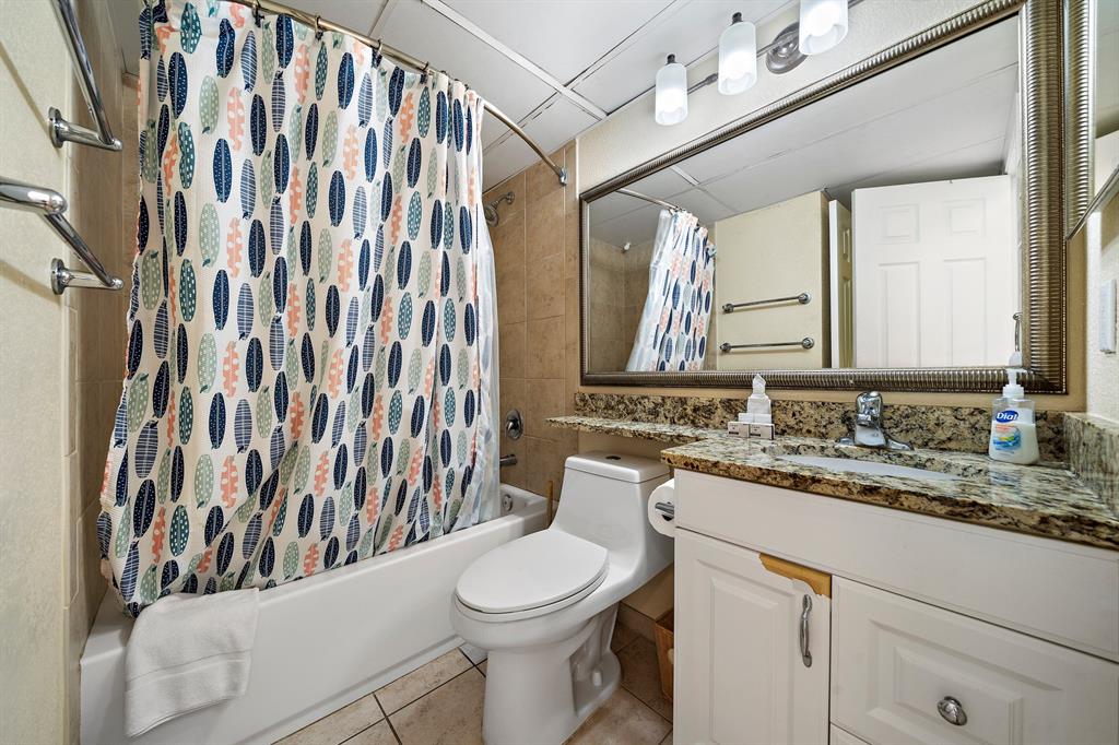 6102 Seawall Boulevard #104, Galveston, Texas image 11