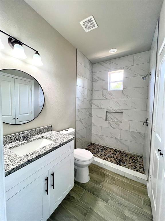 11765 White Cedar