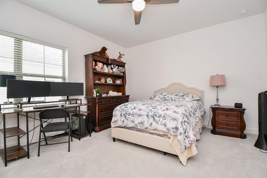 25213 Liberty Mill Drive, Spring, Texas image 33