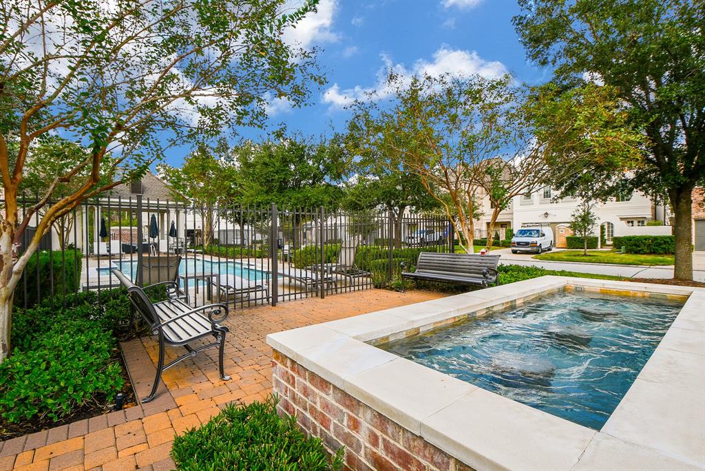 25213 Liberty Mill Drive, Spring, Texas image 48
