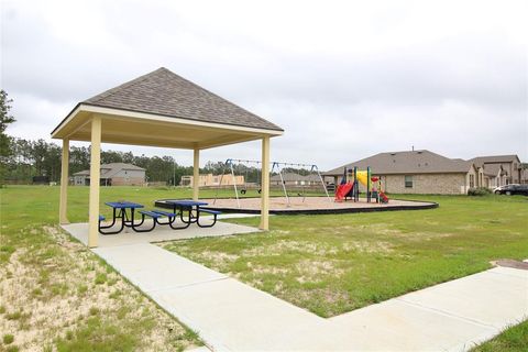 A home in Anahuac