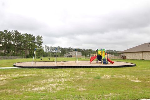 A home in Anahuac