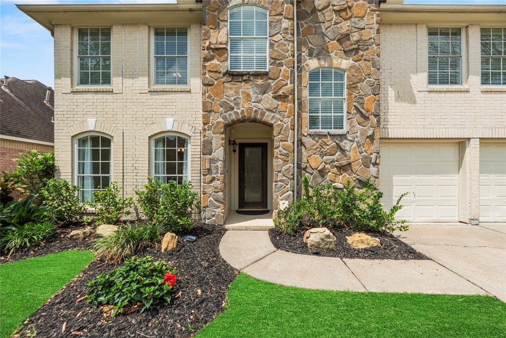 8615 Westcove Circle, Houston, Texas image 8