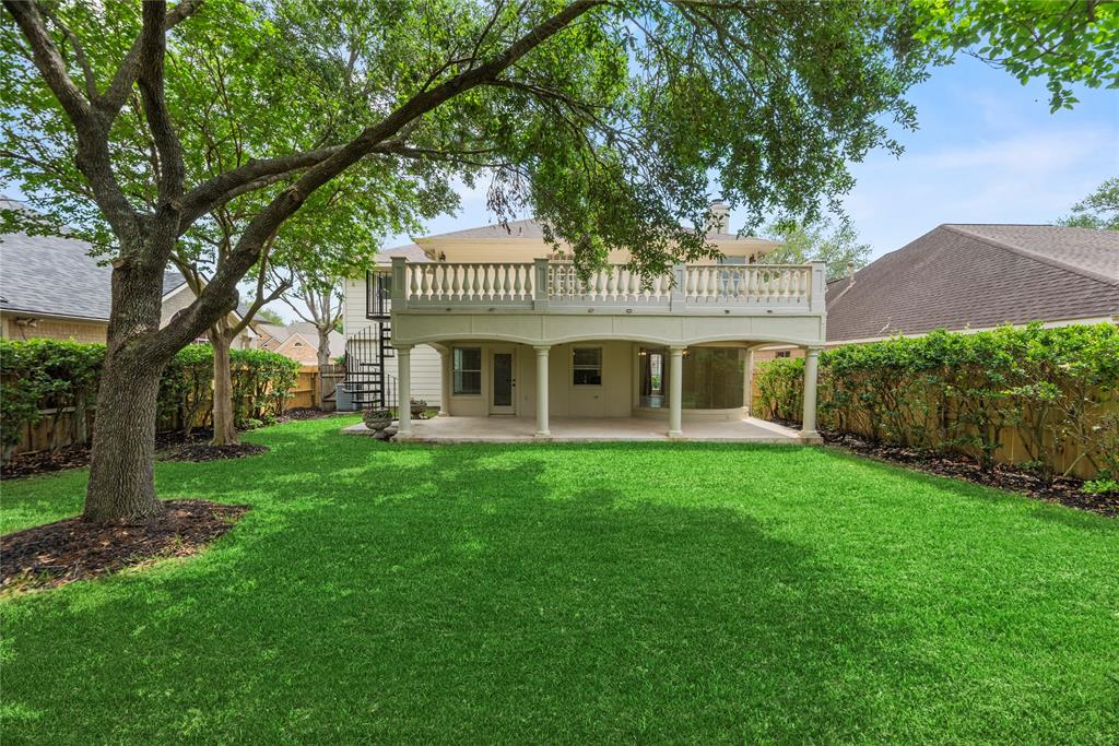 8615 Westcove Circle, Houston, Texas image 6