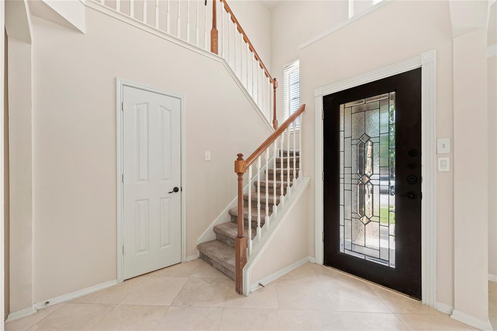 8615 Westcove Circle, Houston, Texas image 15