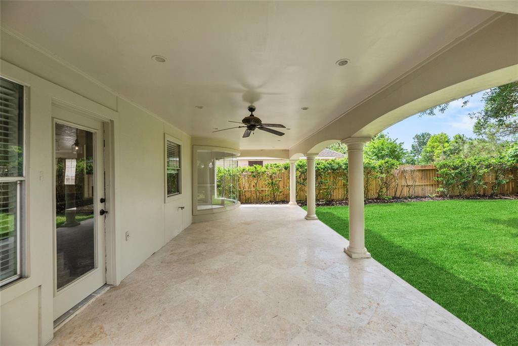 8615 Westcove Circle, Houston, Texas image 14