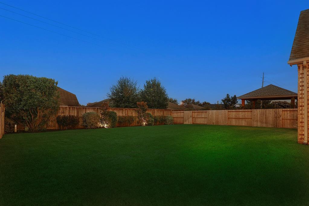 25318 Angelwood Springs Lane, Tomball, Texas image 36