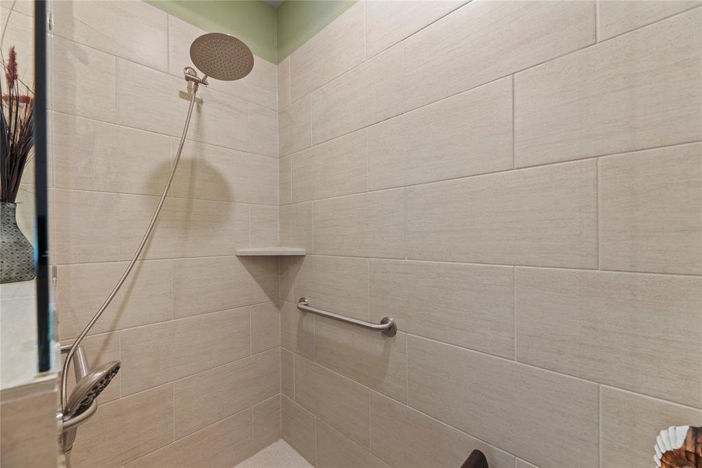 42408 Knoll Kingdom Lane, Magnolia, Texas image 16