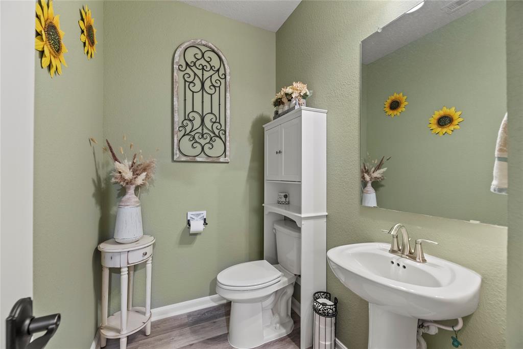 42408 Knoll Kingdom Lane, Magnolia, Texas image 6
