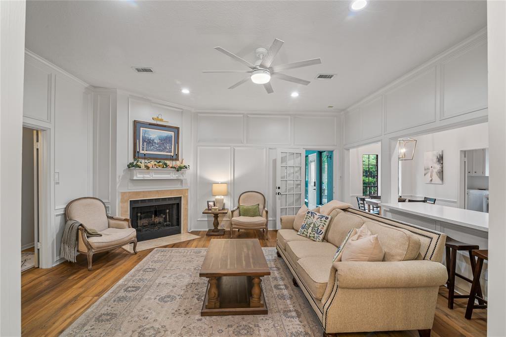 2 Cattail Place, The Woodlands, Texas image 9