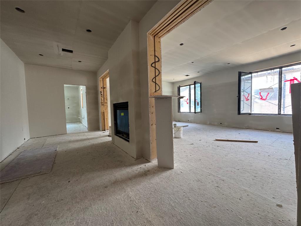 2217 Pelham Drive